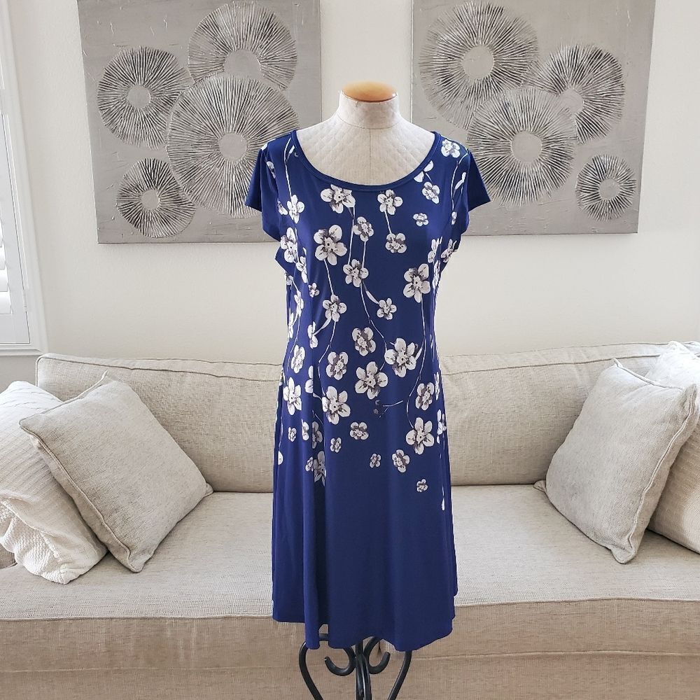 Lily Floral Midi Dress sz Lg - Picture 2 of 12